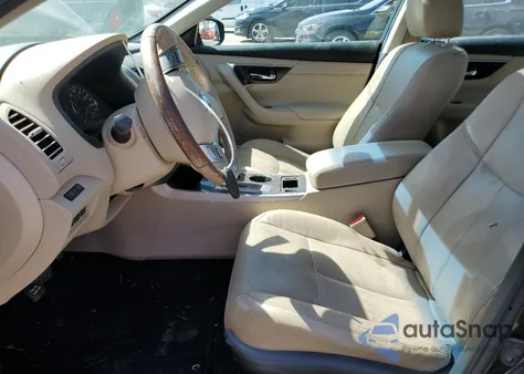 2015 Nissan Altima 2.5 из США, поврежденный, VIN 1N4AL3AP1FN872553